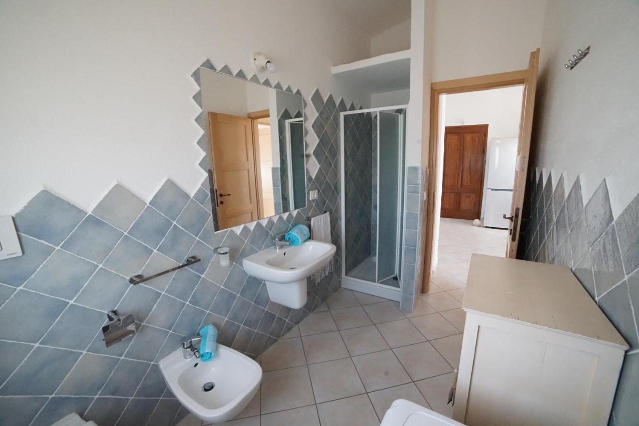 Villa Da Luciana Орозей Екстер'єр фото